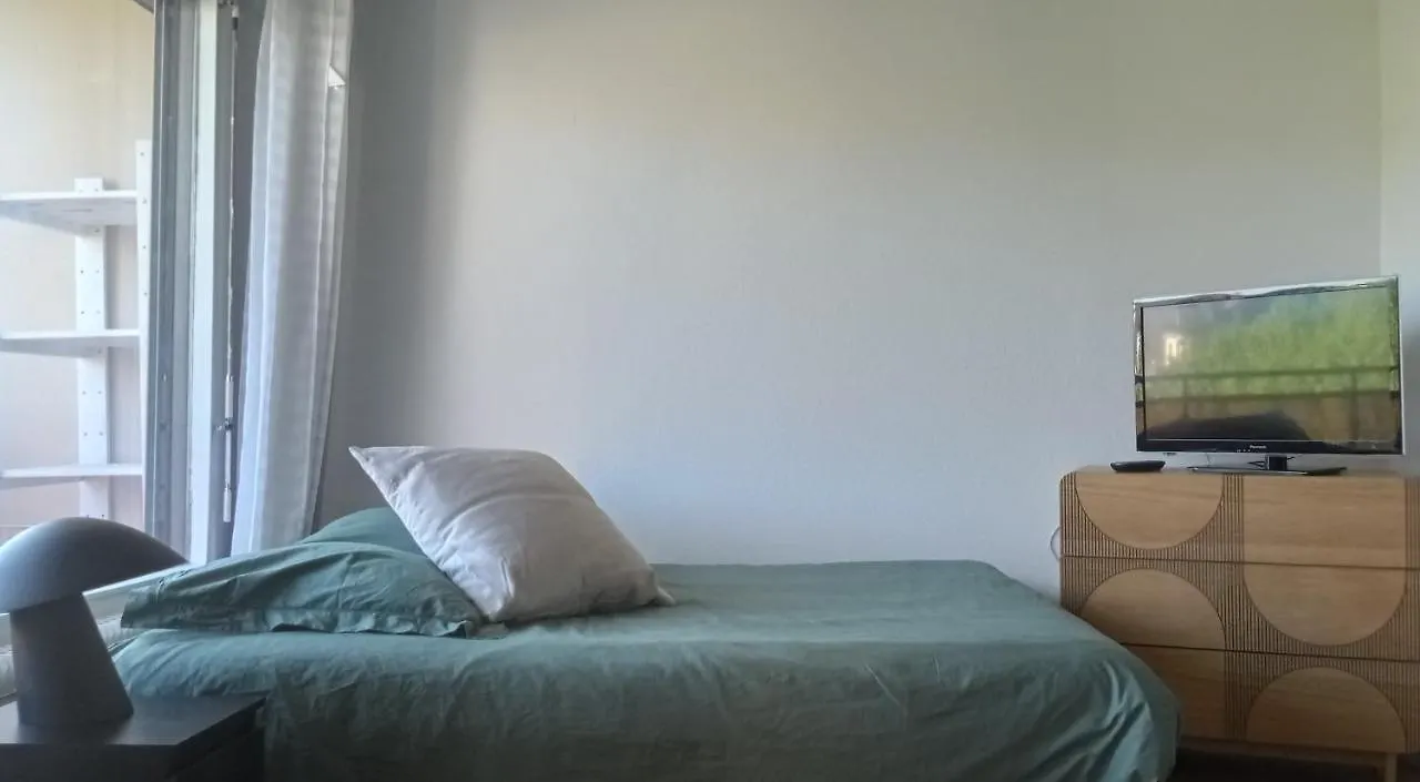 Studio 30M Avec Balcon Et Parking, Casa Lyon Apartment 0*,  France